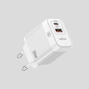 Login LT-PD30 Charger Type C, Singapore Plaza Saddar Rawalpindi