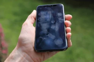 Mobile Phone Hygiene – How Dirty Is Your Device?